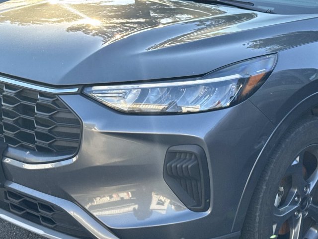 Used 2024 Ford Escape ST-Line FWD image 5