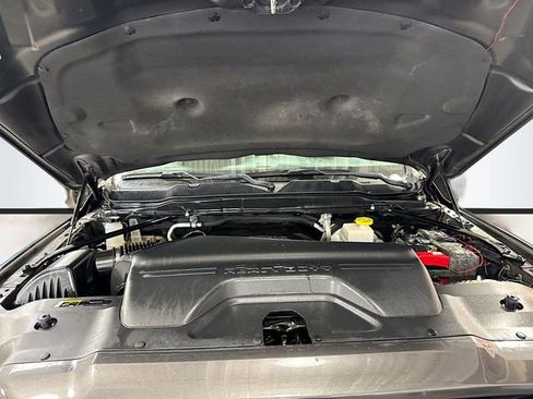 Used 2019 RAM 2500 Big Horn image 27