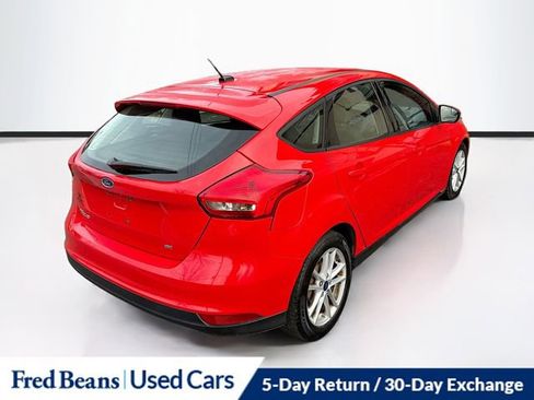 Used 2017 Ford Focus SE image 8