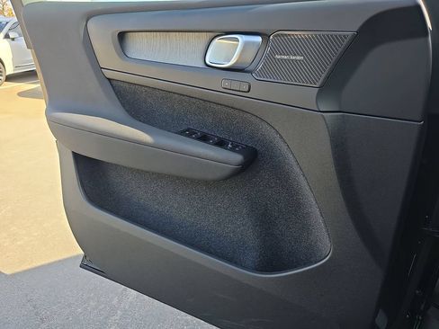 New 2026 Volvo XC40 B4 Plus w/ Protection Package Premier FWD image 36