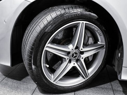 Used 2019 Mercedes-Benz E 450 4MATIC Cabriolet image 9