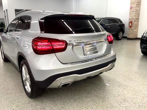 Used 2019 Mercedes-Benz GLA 250 GLA 250 SUV image 39