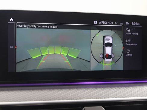 Used 2020 BMW M550i xDrive w/ Premium Package image 10