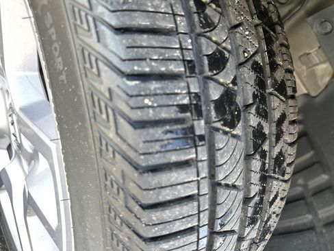 Used 2024 Honda Passport EX-L image 7