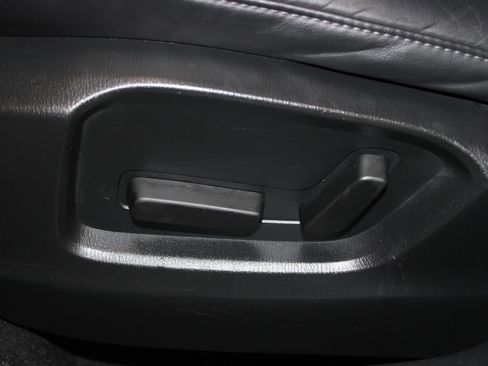 Used 2020 MAZDA CX-5 Touring image 31