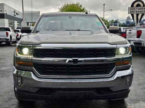 Used 2017 Chevrolet Silverado 1500 LT w/ All Star Edition AWD/4WD image 2