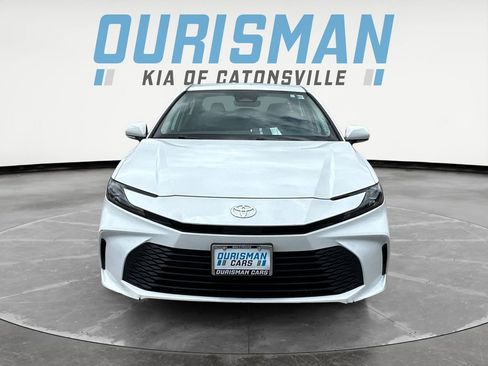 Used 2025 Toyota Camry LE w/ Convenience Package AWD/4WD image 8