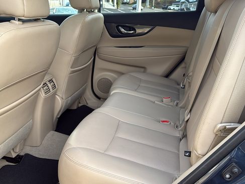 Used 2015 Nissan Rogue SL w/ SL Premium Package image 22