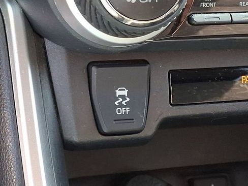 Used 2020 Toyota RAV4 XLE w/ All Weather Liner Package image 27