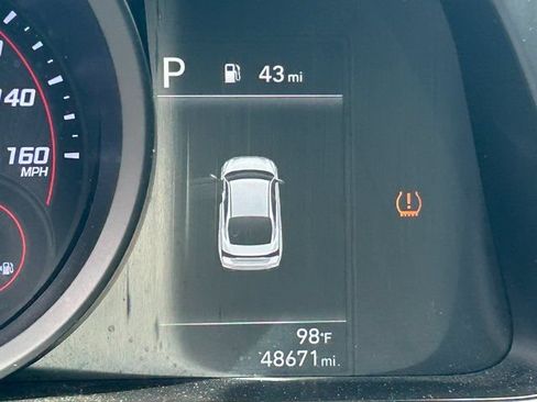 Used 2023 Hyundai Elantra SEL w/ Preferred Accessory Package FWD image 21