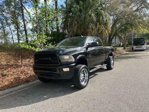 Used 2018 RAM 2500 Big Horn w/ Sport Appearance Group image 6