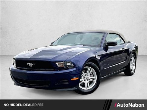 Used 2011 Ford Mustang Convertible w/ 101A Rapid Spec Order Code RWD image 1