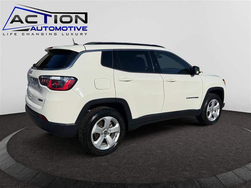 Used 2018 Jeep Compass Latitude w/ Popular Equipment Group AWD/4WD image 8