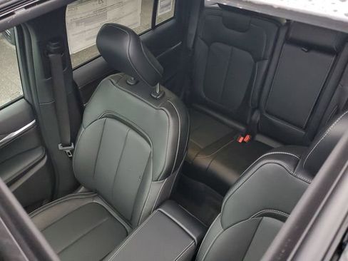 New 2026 Jeep Grand Cherokee Limited AWD/4WD image 35