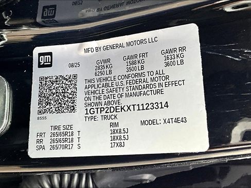 New 2026 GMC Canyon AT4 w/ AT4 Premium Package image 13