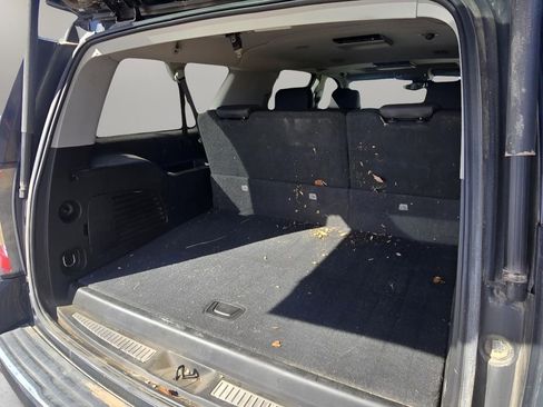 Used 2019 GMC Yukon XL Denali w/ Denali Ultimate Package image 30