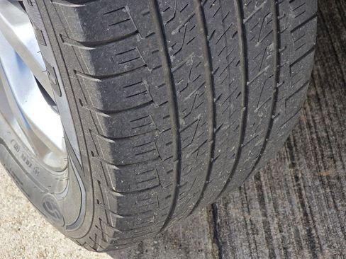 Used 2021 Buick Enclave Avenir w/ Avenir Technology Package image 48