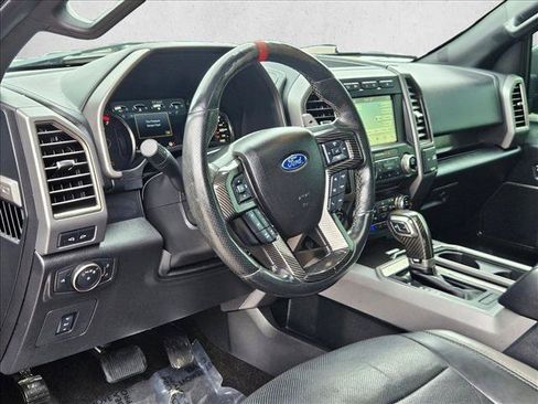Used 2018 Ford F150 Raptor w/ Equipment Group 802A Luxury AWD/4WD image 7