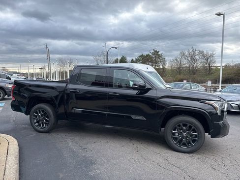 New 2026 Toyota Tundra Platinum AWD/4WD image 6