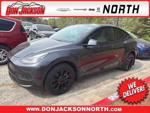 Used 2024 Tesla Model Y Long Range image 1