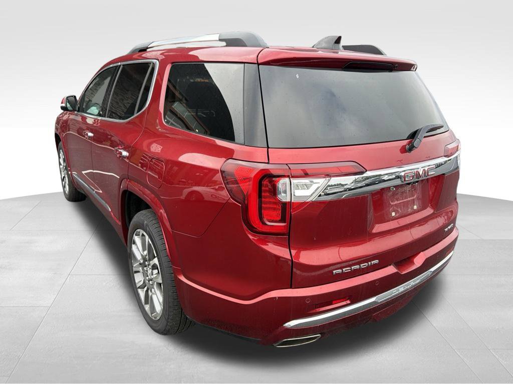 Used 2021 GMC Acadia Denali w/ Denali Ultimate Package AWD/4WD image 5