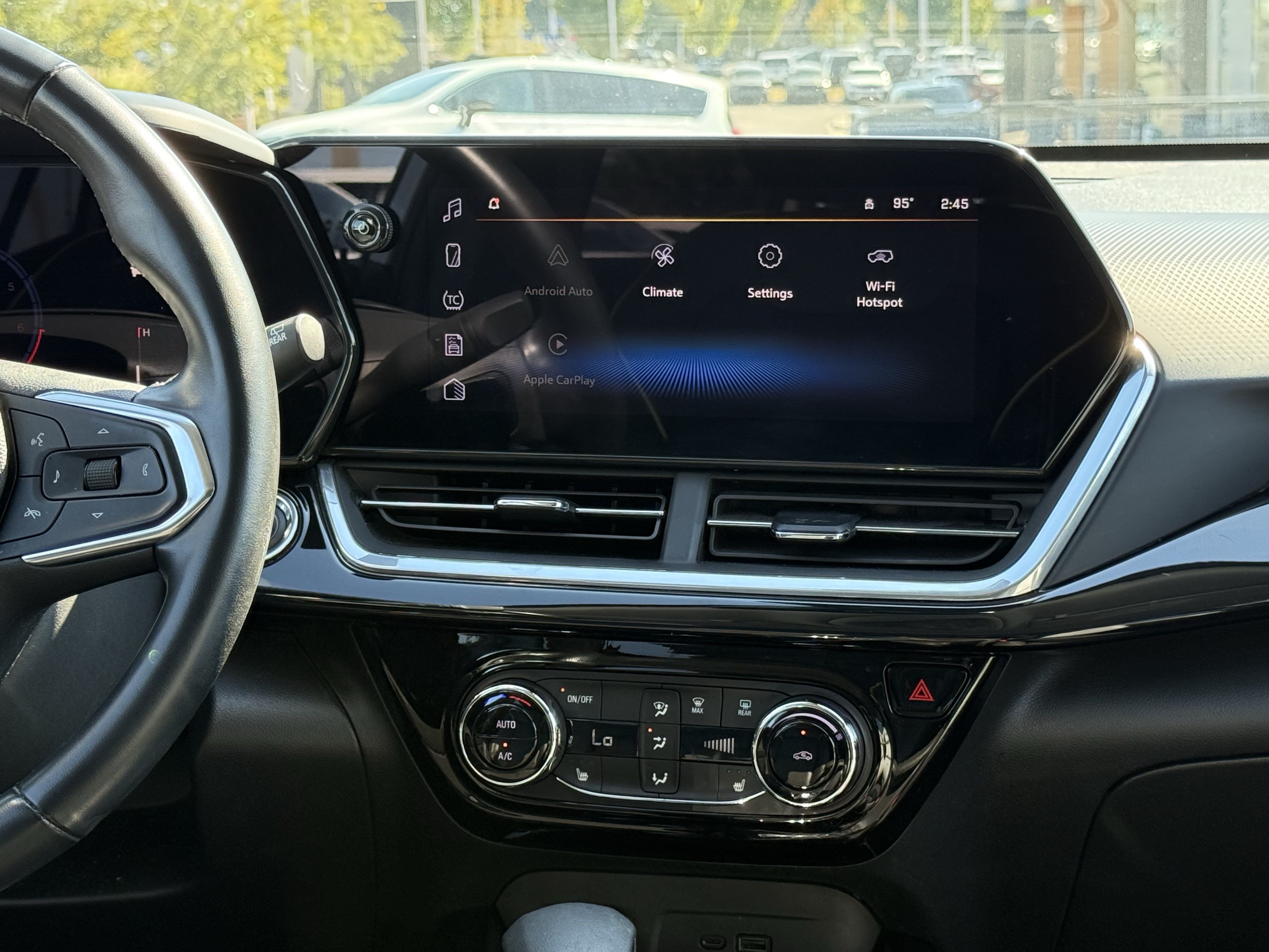 Used 2024 Chevrolet Trax ACTIV FWD image 29