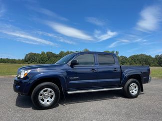 Used 2008 Toyota Tacoma PreRunner image 1