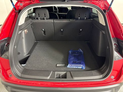 New 2026 Chevrolet Trax LS w/ LS Convenience Package FWD image 21