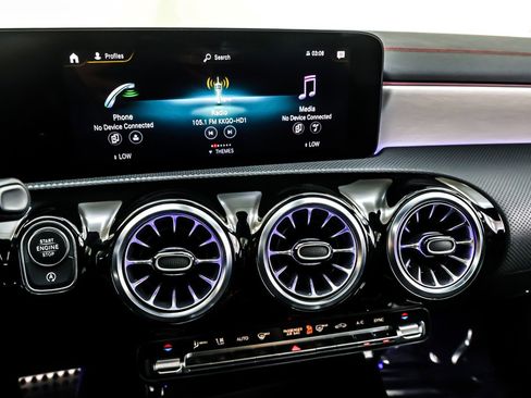 Used 2023 Mercedes-Benz CLA 250 image 21