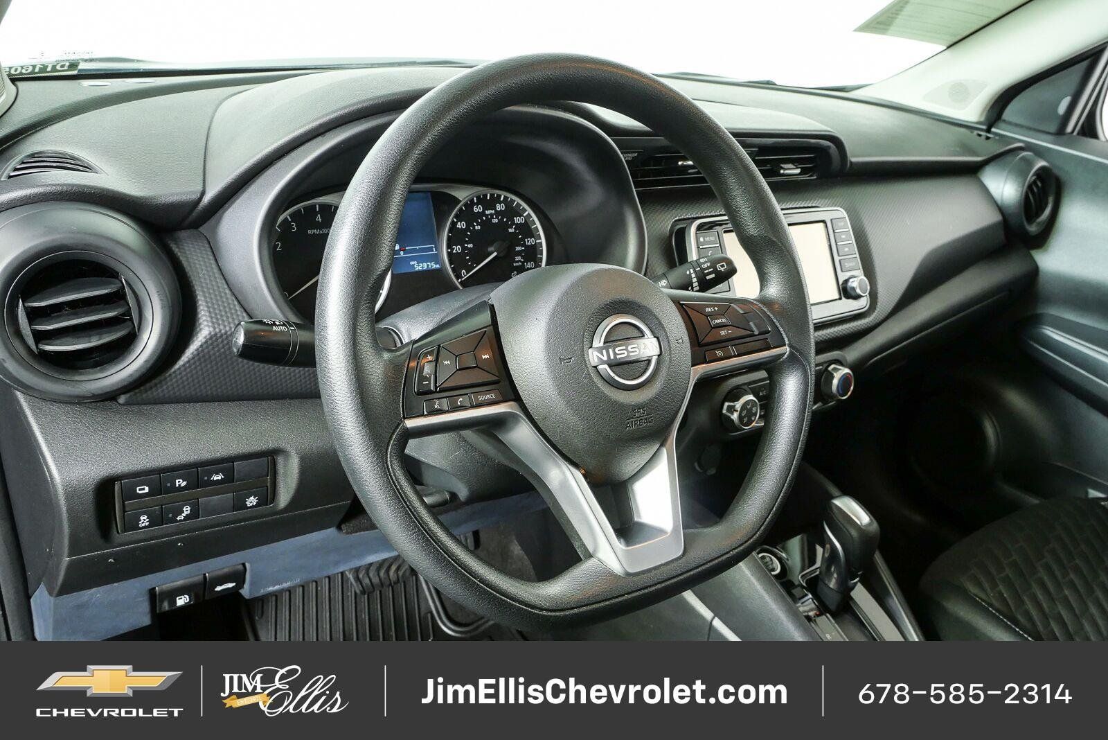 Used 2022 Nissan Kicks S FWD image 5