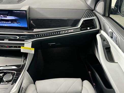 New 2026 BMW X5 sDrive40i w/ M Sport Package image 24