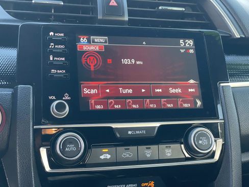 Used 2019 Honda Civic Sport image 10