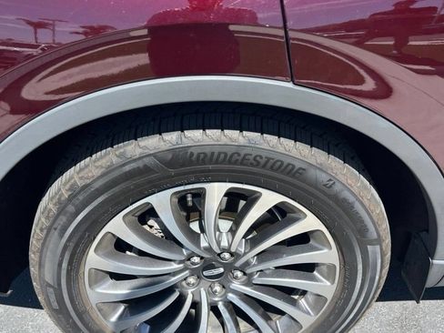 Used 2020 Lincoln Aviator Reserve RWD image 5