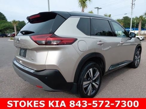 Used 2021 Nissan Rogue SL w/ Premium Package FWD image 5