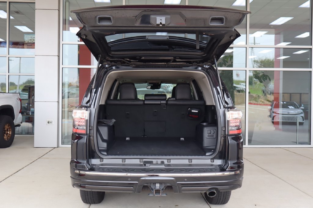 Used 2021 Toyota 4Runner Nightshade AWD/4WD image 8