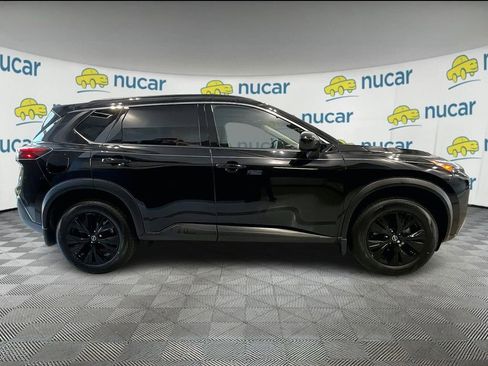 Used 2023 Nissan Rogue SV w/ SV Premium B Package image 8