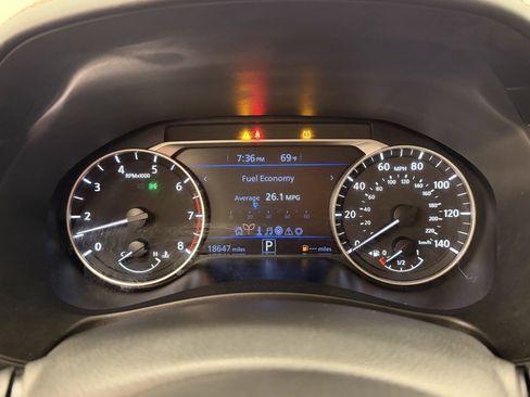 Used 2022 Nissan Altima 2.5 SR image 12