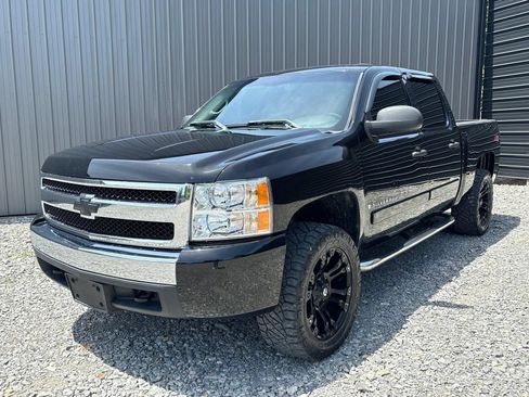 Used 2008 Chevrolet Silverado 1500 LT AWD/4WD image 1