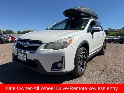 Used 2017 Subaru Crosstrek 2.0i Premium AWD/4WD image 1