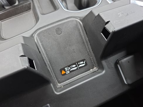 Certified 2024 GMC Sierra 1500 SLT w/ SLT Premium Plus Package image 4