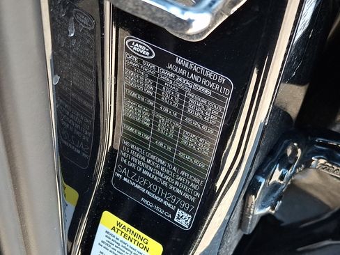 Used 2026 Land Rover Range Rover Evoque S AWD/4WD image 26