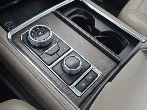 Used 2019 Ford Expedition Max Limited w/ Equipment Group 302A image 31