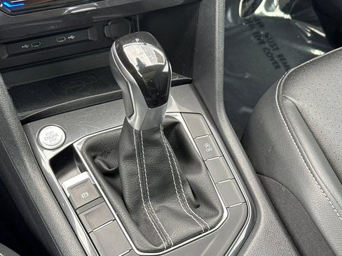 Used 2024 Volkswagen Tiguan Wolfsburg Edition FWD image 29