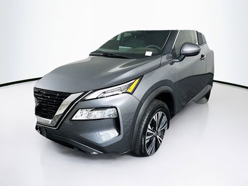 Used 2023 Nissan Rogue SV w/ SV Premium Package AWD/4WD image 3