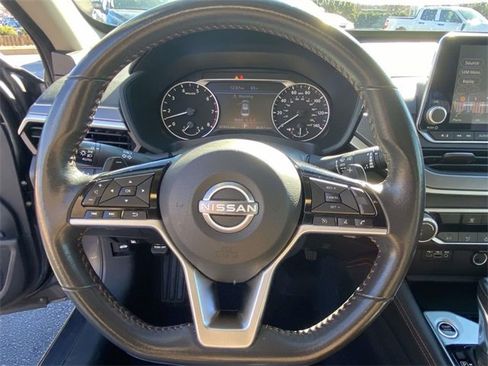 Used 2024 Nissan Altima 2.5 SR image 19