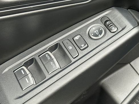 Used 2024 Honda Accord EX-L image 13