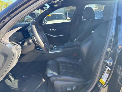 Used 2020 BMW M340i xDrive w/ Executive Package image 2