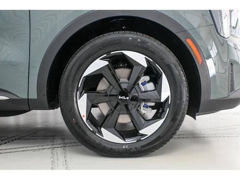 New 2026 Kia Sorento EX image 8