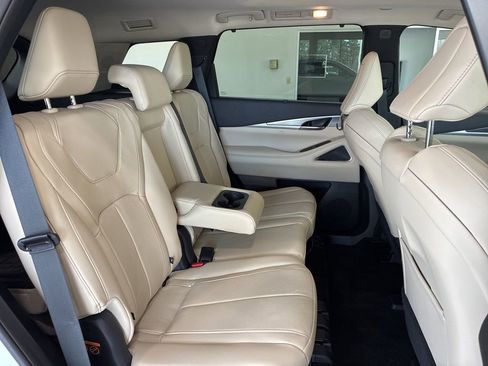Used 2025 INFINITI QX60 Luxe image 18