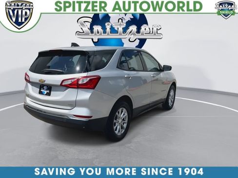 Used 2018 Chevrolet Equinox LS AWD/4WD image 9
